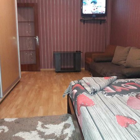 Apartment in the city center Tschernihiw Exterior foto